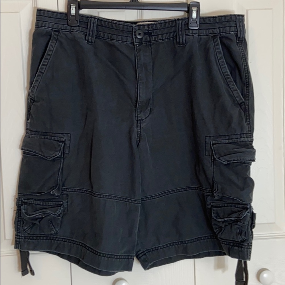 Mossimo Supply Co. black cargo Shorts Sz 36